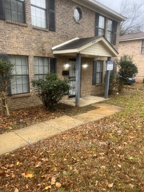 property at 429 Simpson Ave