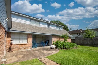 206 Houghton Rd in Katy, TX - Building Photo - Building Photo