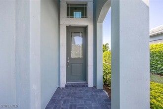 5626 Elbow Ave in Naples, FL - Building Photo - Building Photo