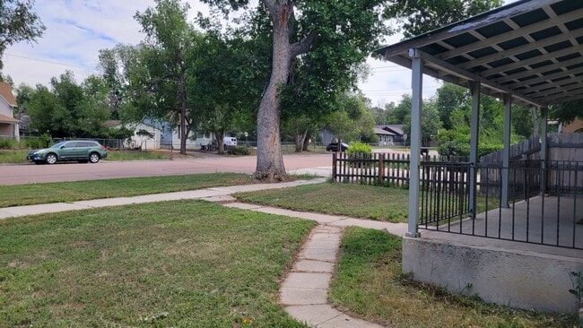 839 E Moreno Ave in Colorado Springs, CO - Building Photo - Building Photo