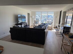 1748 Jupiter Cove Dr in Jupiter, FL - Building Photo - Building Photo