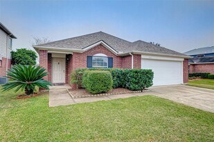 7211 Sherman Ridge Ln in Houston, TX - Building Photo