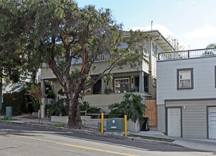 2041 C St in San Diego, CA - Foto de edificio - Building Photo