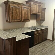 641 E McNeese St in Lake Charles, LA - Building Photo - Building Photo