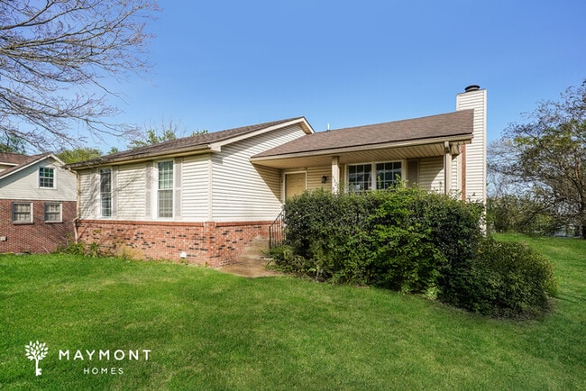 632 Cedarmont Dr in Nashville, TN - Foto de edificio - Building Photo