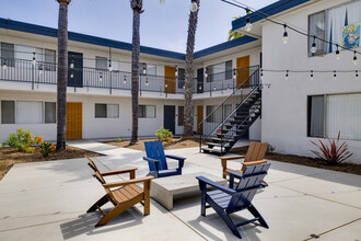 State in San Diego, CA - Building Photo - Building Photo