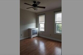 220 Jane St in Weehawken, NJ - Building Photo - Building Photo