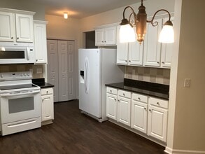 14616 Asheton Creek Dr in Charlotte, NC - Building Photo - Building Photo