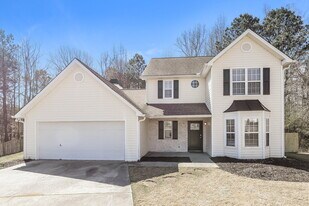 958 Sugar Landing Cir in Sugar Hill, GA - Building Photo