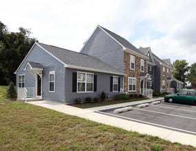 Arbor Place I & III in New Castle, DE - Building Photo - Building Photo