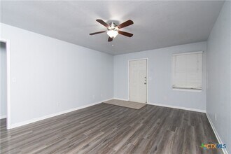 1610 Indian Trail in Harker Heights, TX - Building Photo - Building Photo