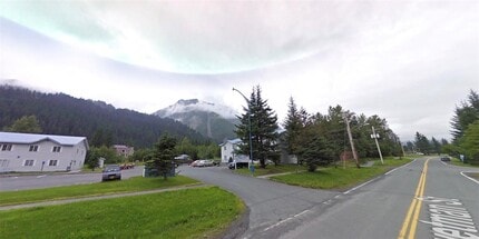 1821 Swetmann Ave in Seward, AK - Building Photo - Building Photo