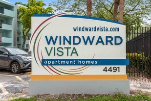 Windward Vista in Lauderhill, FL - Building Photo