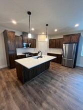 629 SE 34th St in Battle Ground, WA - Foto de edificio - Building Photo