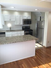 2111 Ridgeview Rd in Columbus, OH - Foto de edificio - Building Photo