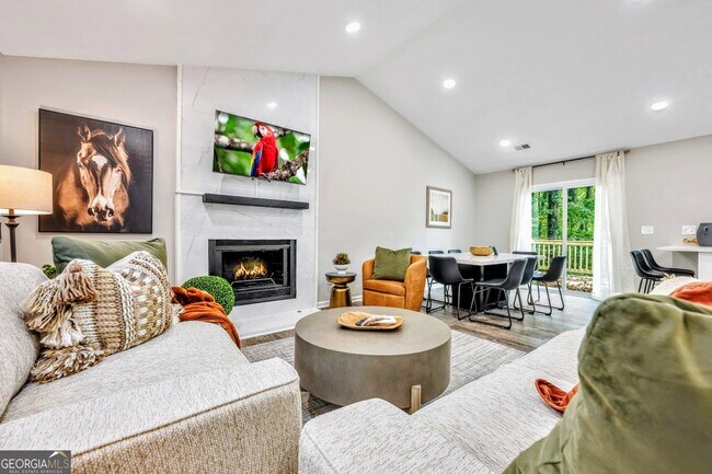 1440 Glynn Oaks Dr SW in Marietta, GA - Building Photo - Building Photo