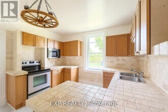 9679 Hunsden Sideroad in Caledon, ON - Building Photo - Building Photo