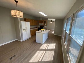 21057 Pinetex St in New Caney, TX - Building Photo - Building Photo