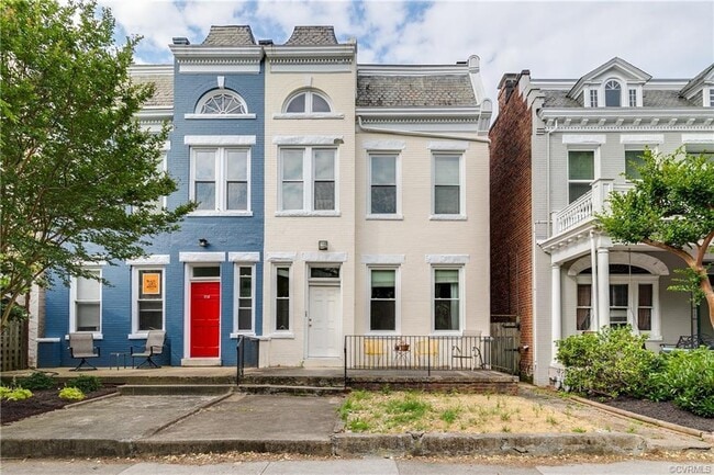 property at 1717 Hanover Ave