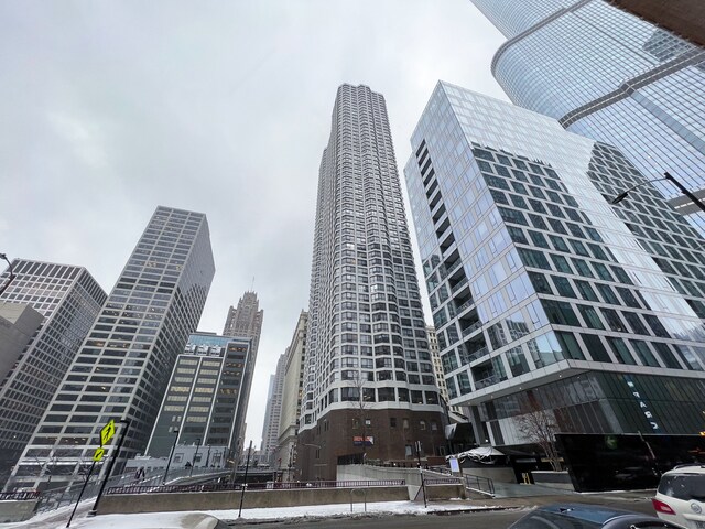 405 N Wabash Ave, Unit 5012 in Chicago, IL - Foto de edificio