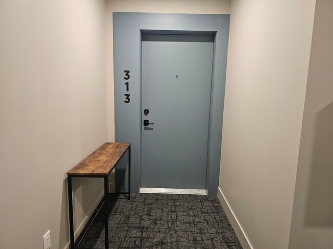 45511 Campus Dr in Chilliwack, BC - Building Photo - Building Photo