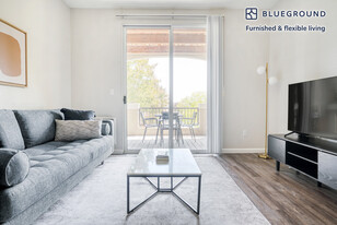 20667 Forge Way in Cupertino, CA - Building Photo