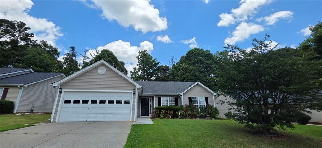 174 Amelia Garden Way SE in Lawrenceville, GA - Building Photo