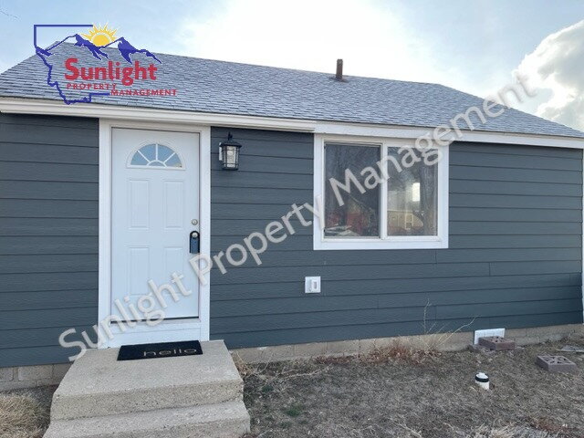 19 7th Ave in Laurel, MT - Building Photo