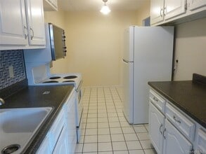 35 Park Ave in Suffern, NY - Building Photo - Building Photo