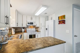 5710 Sunset Ave, Unit SI ID1523314P in Panama City Beach, FL - Foto de edificio - Building Photo