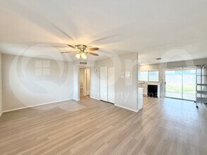 329 N 69th Ave in Phoenix, AZ - Building Photo - Building Photo
