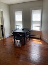 18 White St Pl in Somerville, MA - Building Photo - Building Photo