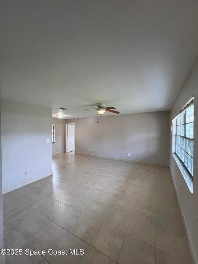 880 Brunswick Ln in Rockledge, FL - Building Photo - Building Photo