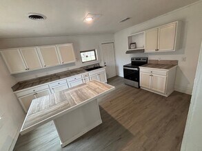 339 Cedar St in Waldron, AR - Building Photo - Building Photo