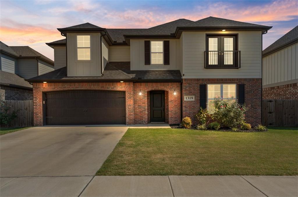 1319 Park St in Lowell, AR - Building Photo