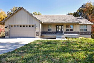 369 Meadowview Dr in Elizabethtown, KY - Building Photo - Building Photo