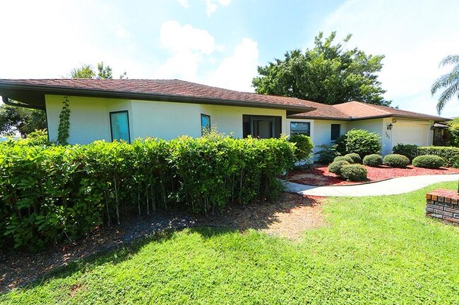 107 Hourglass Dr in Venice, FL - Building Photo - Building Photo