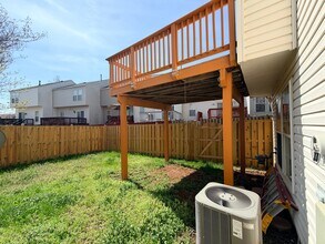 14405 Hulfish Way in Gainesville, VA - Building Photo - Building Photo