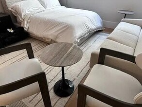 100 Vandam St in New York, NY - Building Photo - Building Photo