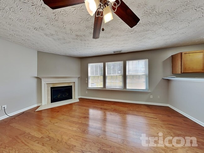 339 Waterbury Way in Douglasville, GA - Building Photo - Building Photo