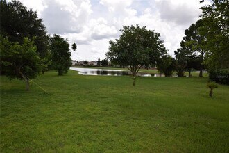 1051 N Breeze Ct in Orlando, FL - Building Photo - Building Photo