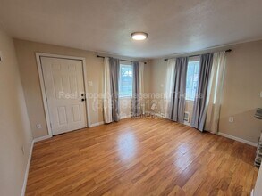 1124 E 7th Ave in Kennewick, WA - Building Photo - Building Photo