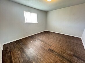 1405 N Gray St, Unit Unit 04 in Killeen, TX - Building Photo - Building Photo
