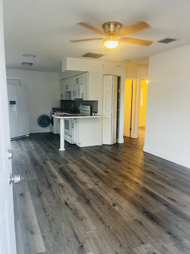 property at 805 10th St SW