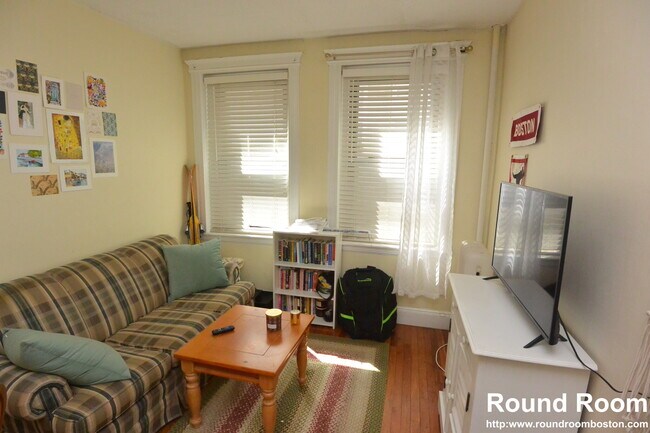 90 Brainerd Rd, Unit 7