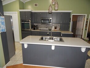 86 Brookview Dr in Valdosta, GA - Building Photo - Building Photo