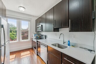 7410 Columbia Ave in College Park, MD - Building Photo - Building Photo