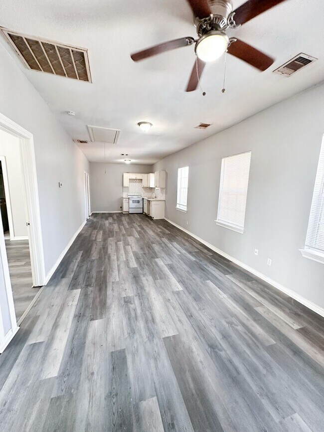 3012 Live Oak St in Houston, TX - Building Photo - Building Photo