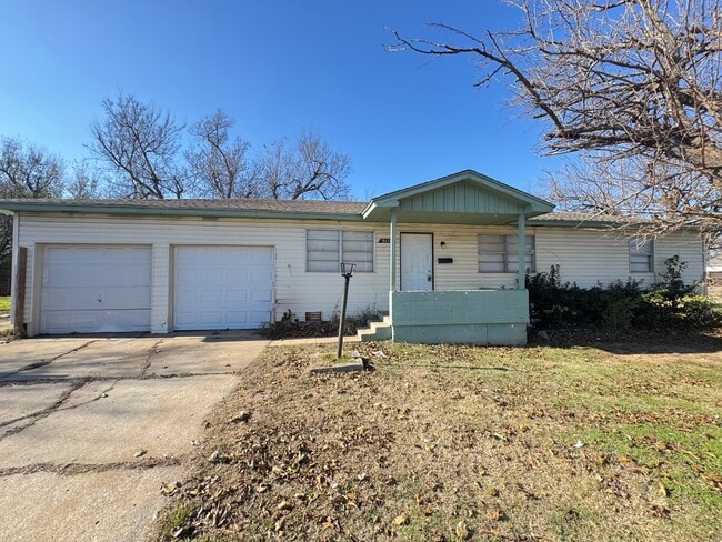 property at 9111 N Walker Ave