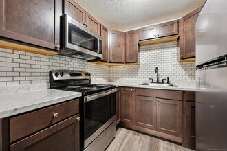 356 Franklin Ave in Hartford, CT - Building Photo - Building Photo